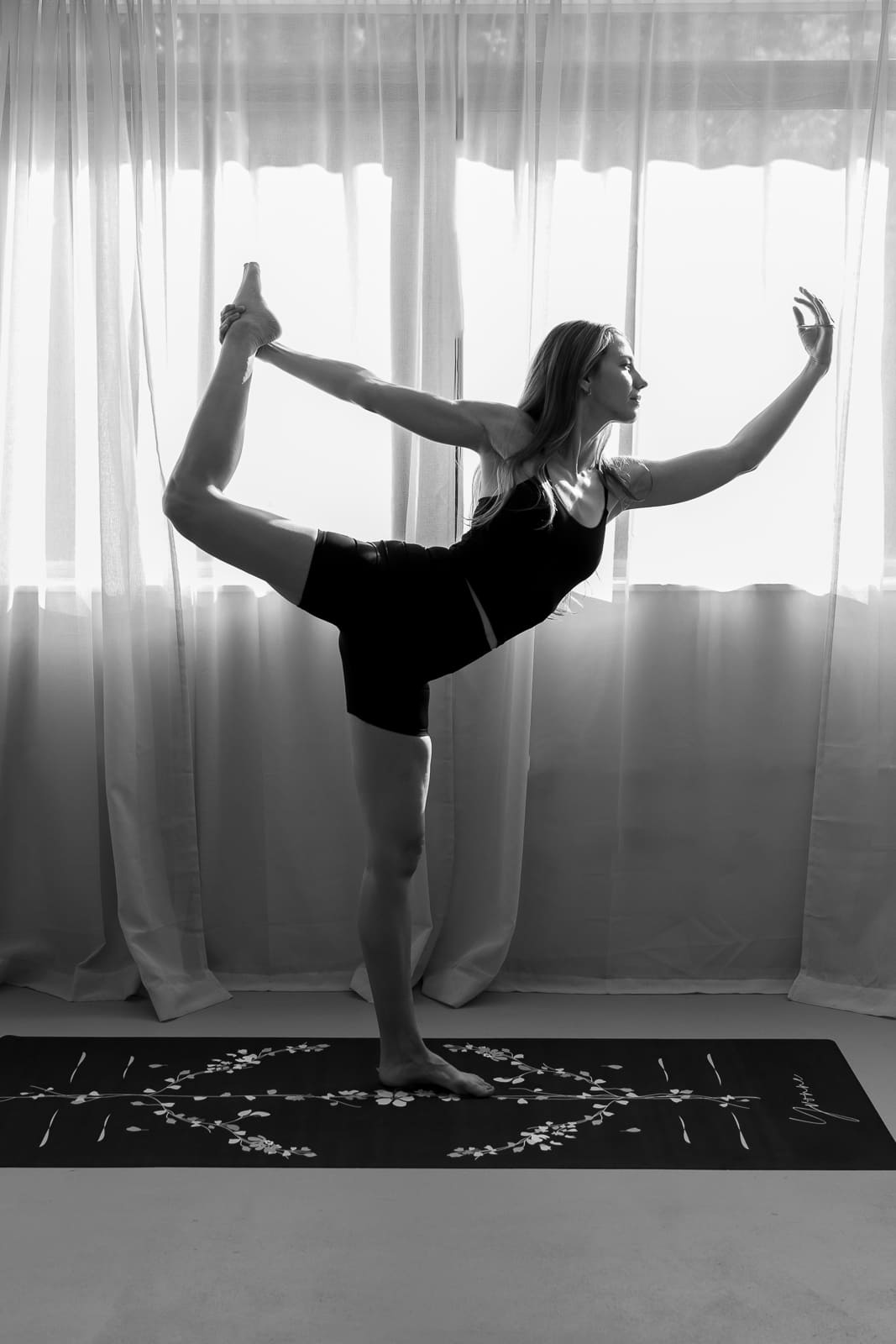 thảm yoga yvonne